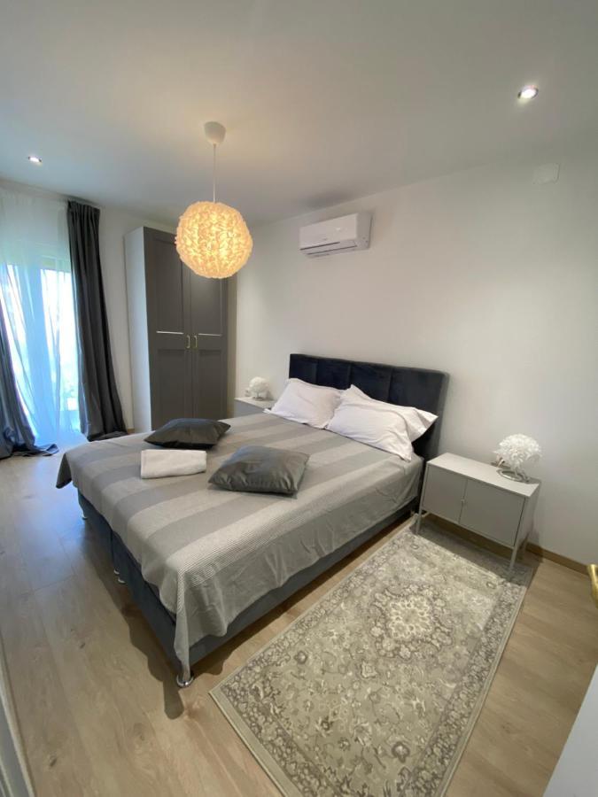 M&M Spalato Residence Солин Экстерьер фото