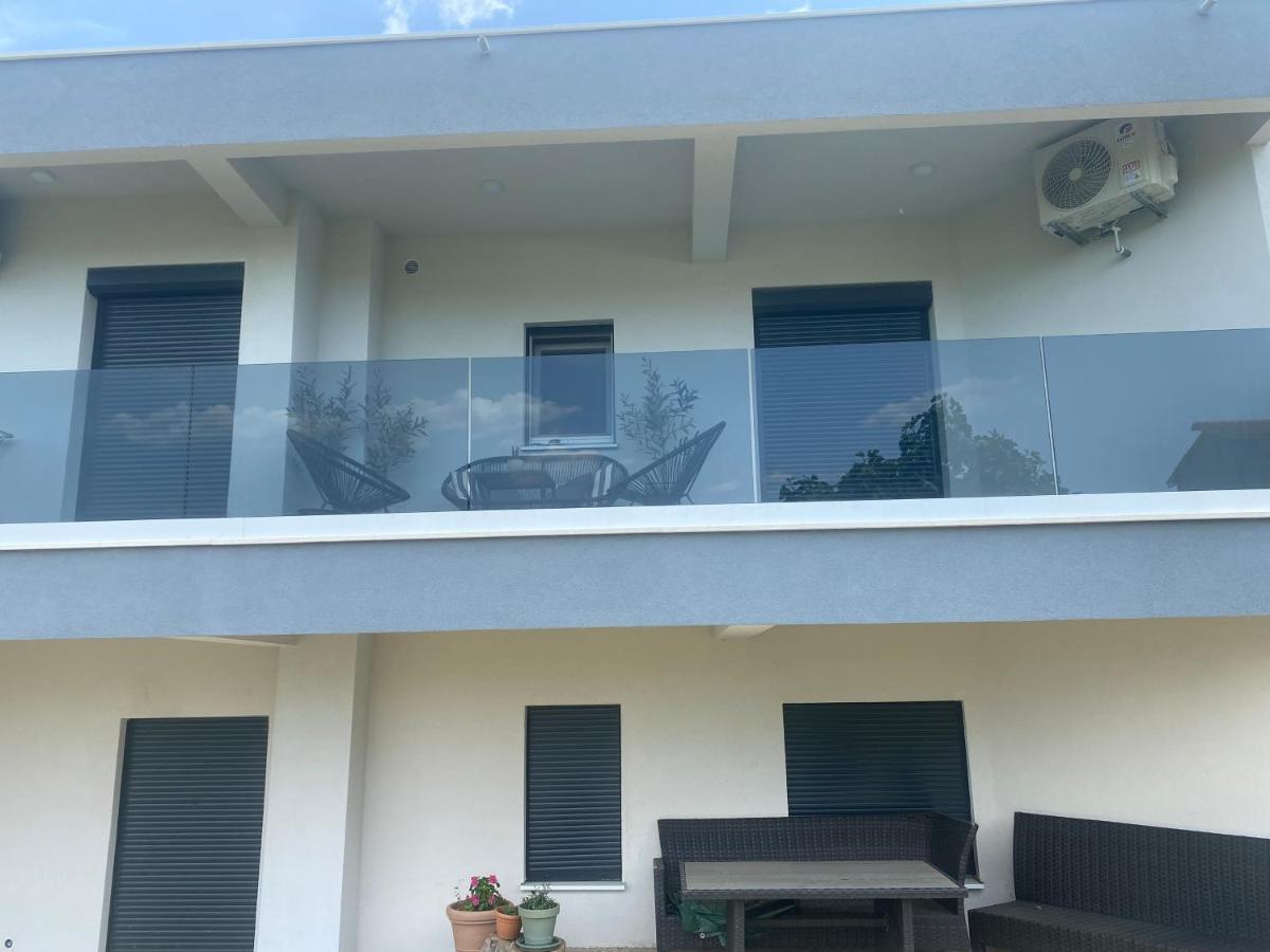 M&M Spalato Residence Солин Экстерьер фото