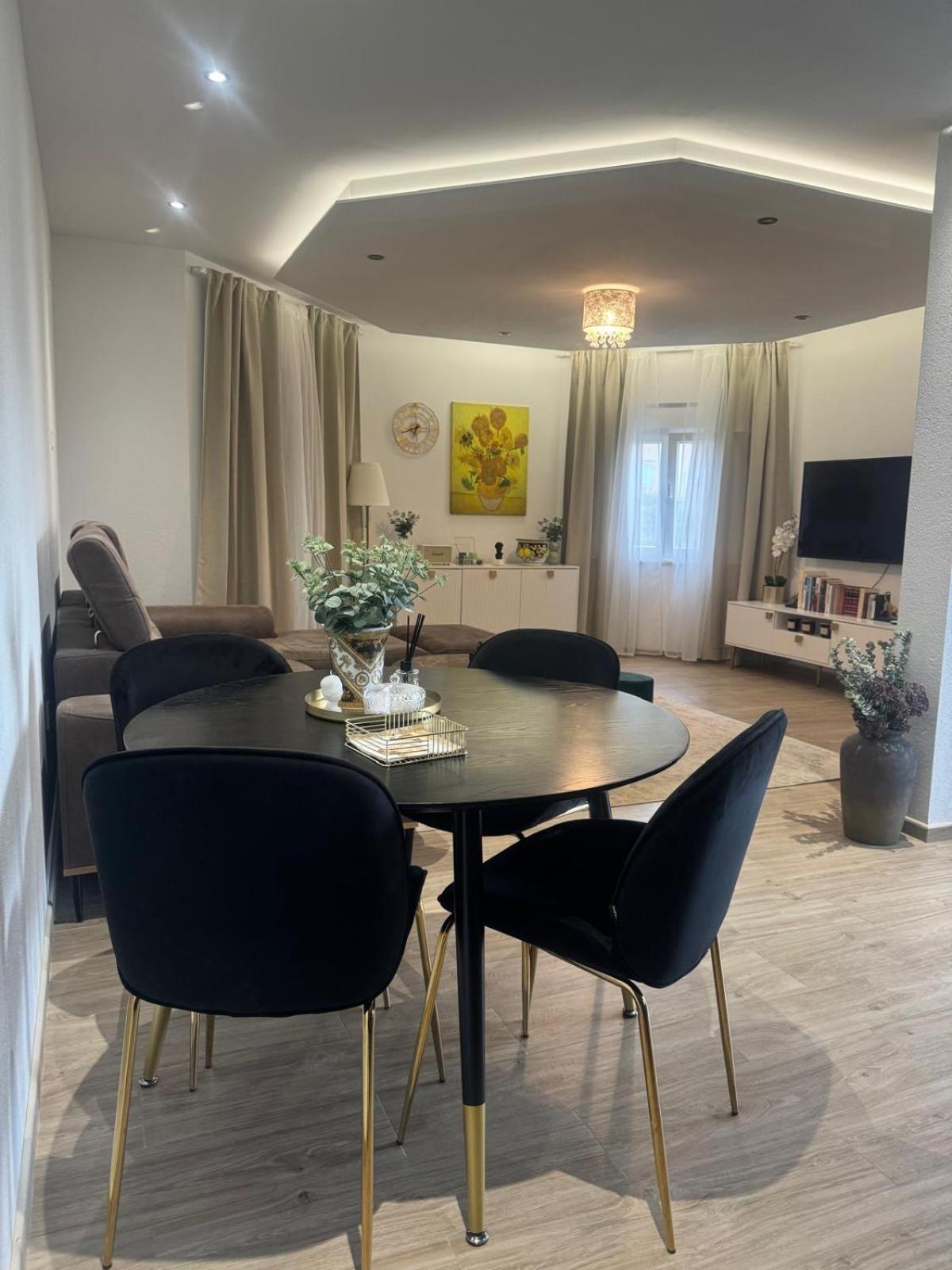 M&M Spalato Residence Солин Экстерьер фото