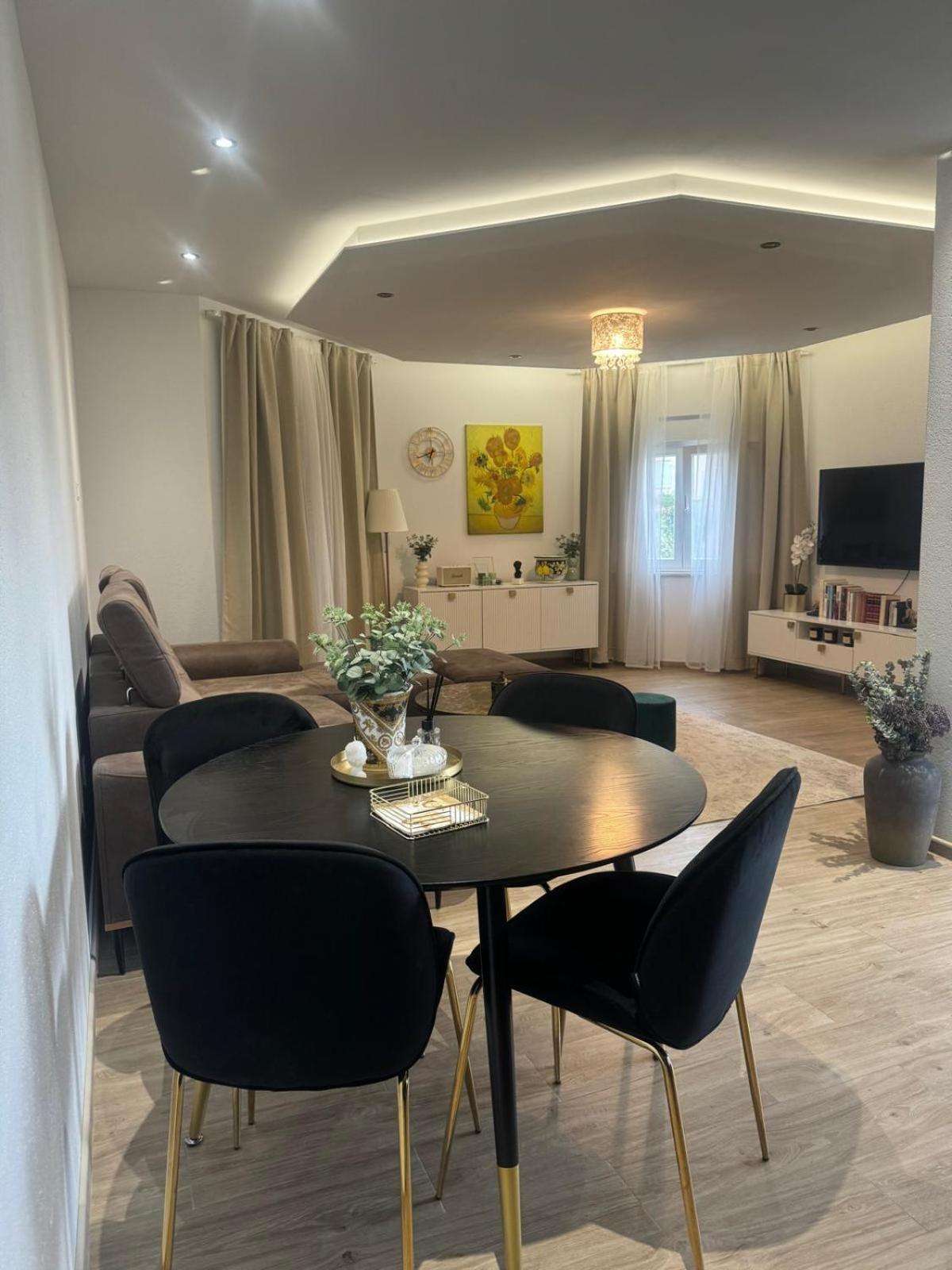 M&M Spalato Residence Солин Экстерьер фото